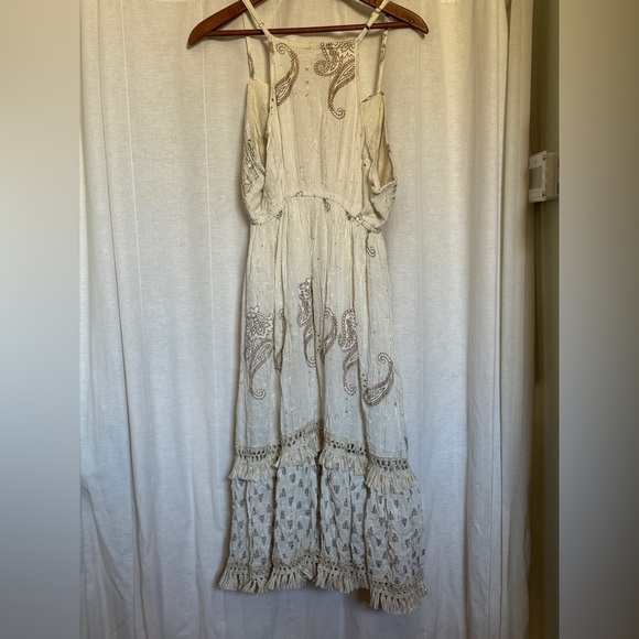 NWT Boho Cream and Gold Dress - Picture 6 of 7
